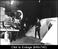 Lost In Space Pilot Photo.jpg